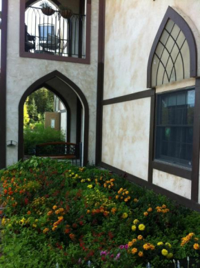 Отель Abbey Archway Inn  Фэрбанкс